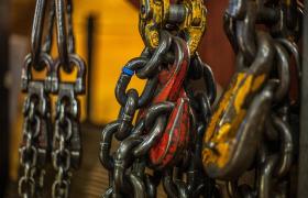 The Critical Role of Expert Rigging in Heavy Lifting Operations